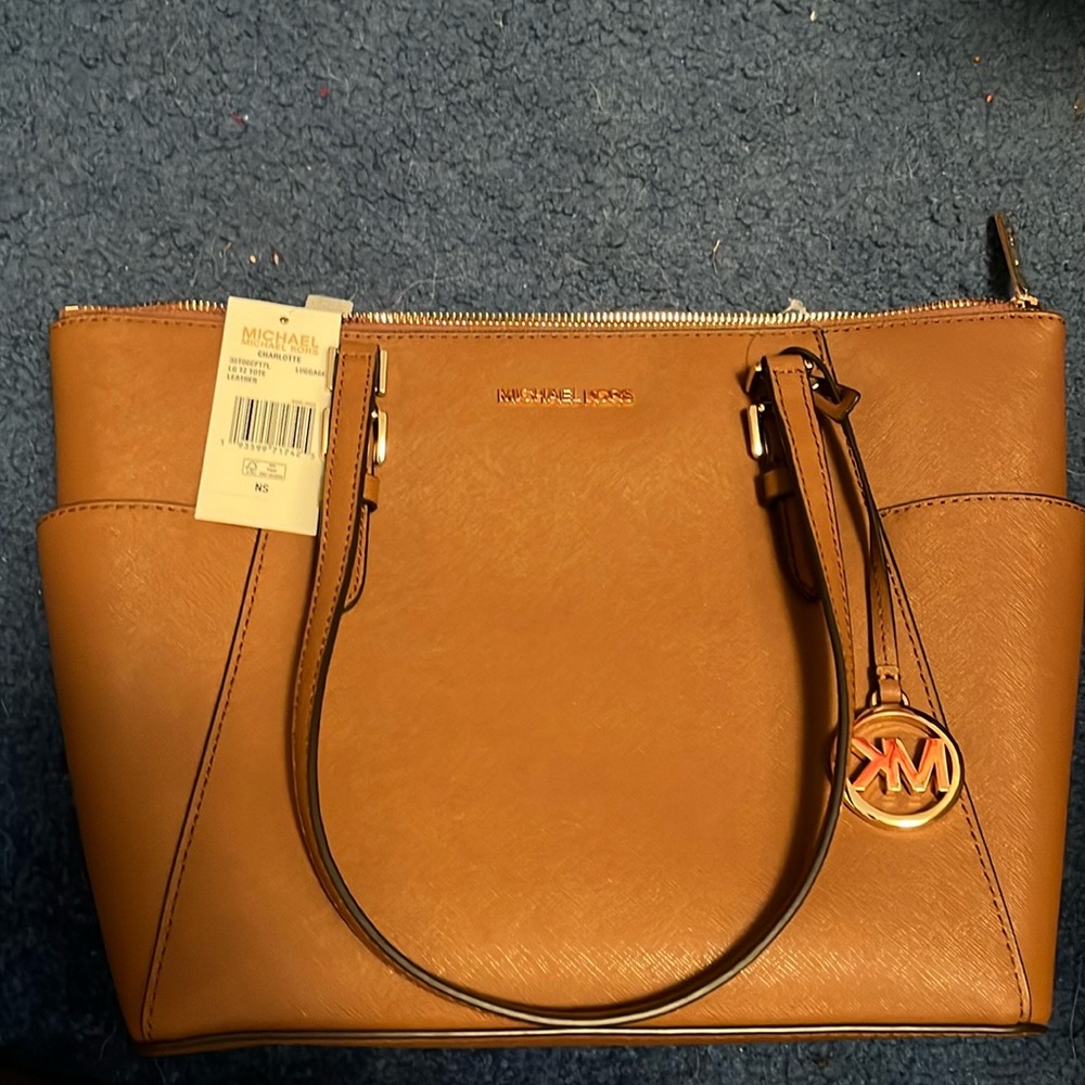 Michael Kors Charlotte Tote